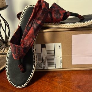 Women’s sandals
